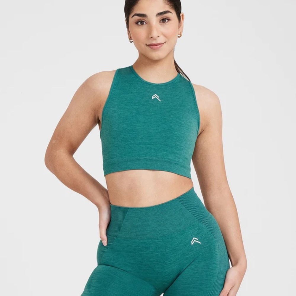 Classic Seamless 2.0 Crop Top NWOT Medium, workout top